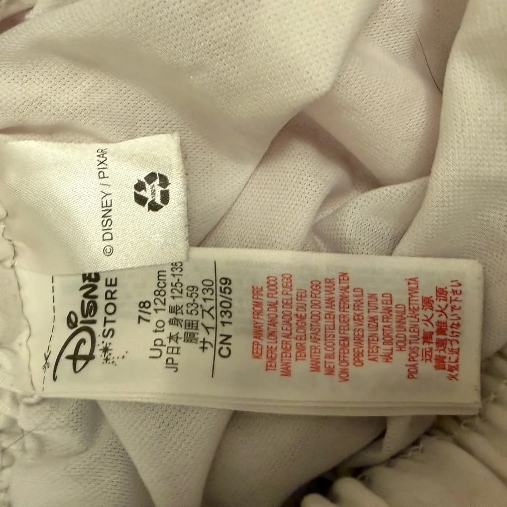 Disney White Fabric Tag